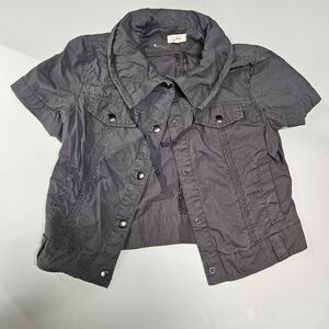 Gray Button Down Short Sleeve Top